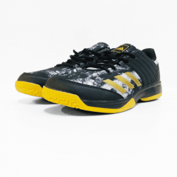 adidas sneaker black  adidas sneaker black