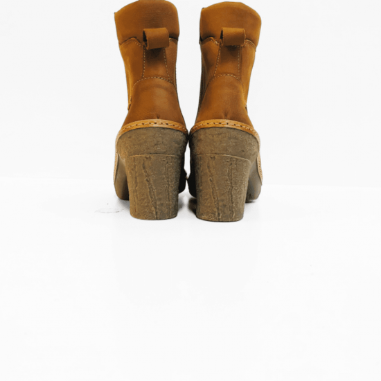 El Naturalista boots wood brown 