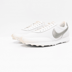 Nike dbreak sneaker white metalic silver 