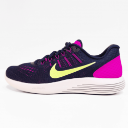 Nike running sneaker fire pink ghost green 