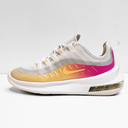 Nike air max sneaker white melontint  Nike air max sneaker white melontint