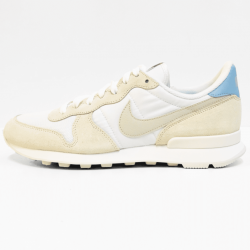 Nike internationalist  sneaker white bone  ivory 