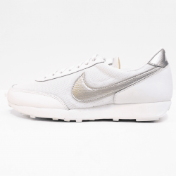 Nike dbreak sneaker white metalic silver 