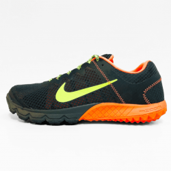 Nike sneaker black orange lime 