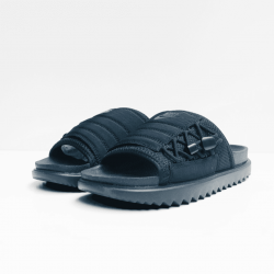 nike slippers black 
