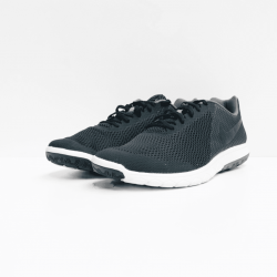 NIKE  sneaker black white  NIKE  sneaker black white