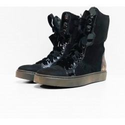 Redzz boots black gold 